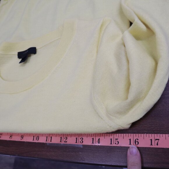 J. Crew‎ Merino Wool Sweater Womens PS Yellow Elevated Basic Preppy Academia - Picture 13 of 16